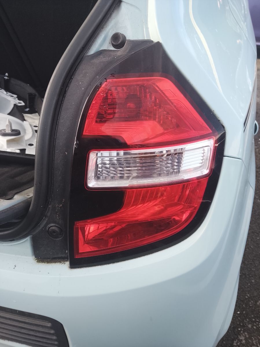 RENAULT TWINGO MK3 DRIVER O/S REAR/TAIL LIGHT 2014-2018 265502525R