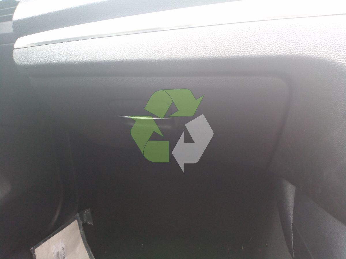 BMW 1 SERIES 118D MK1 GLOVE BOX 2011-2013 51166982804