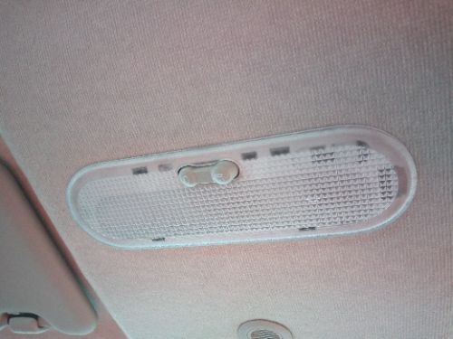 DACIA SANDERO STEPWAY LAUREATE MK2 CENTRE ROOF LIGHT 2013-2016
