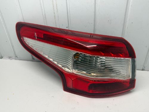 NISSAN QASHQAI DCI N-TEC PLUS MK2 J11 PASSENGER REAR LIGHT 2014-2017