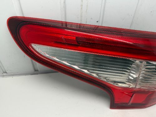 NISSAN QASHQAI DCI N-TEC PLUS MK2 J11 PASSENGER REAR LIGHT 2014-2017