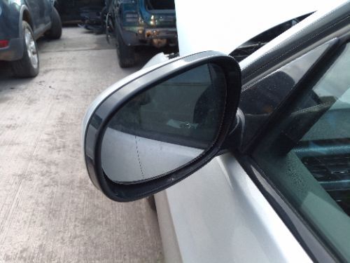 BMW 3 SERIES 320D MK5 PASSENGER SIDE POWER FOLD MIRROR 2008-2010