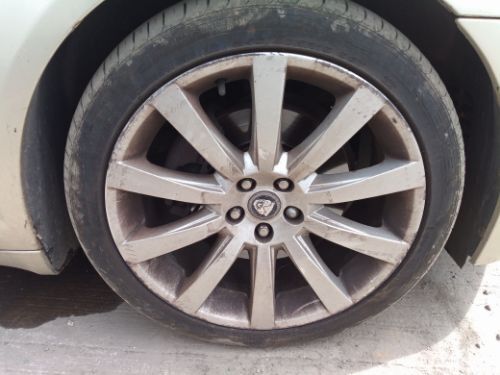 JAGUAR XF PREMIUM LUXURY V6 MK1 19" ALLOY WHEELS SET 2008-2009