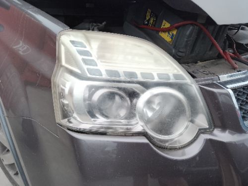 NISSAN X-TRAIL MK2 DRIVER O/S HEADLIGHT 2007-2014