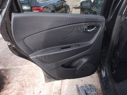 RENAULT CAPTUR MK1 PASSENGER N/S REAR DOOR CARD FITS 2014